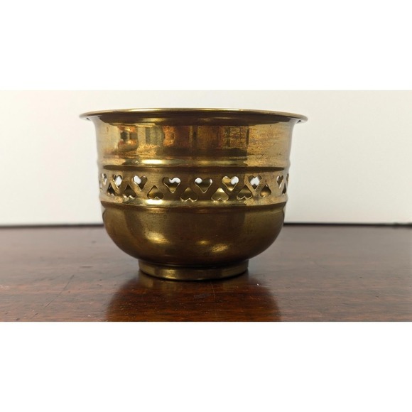 Other - Vintage Solid Brass Pierced Heart Cachepot Planter Bowl Jardiniere Gold 4in